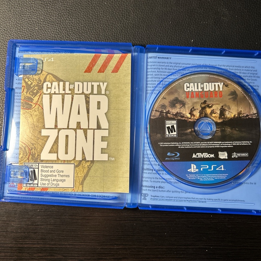 Call of Duty: Warzone and Vanguard PS4 Game Set